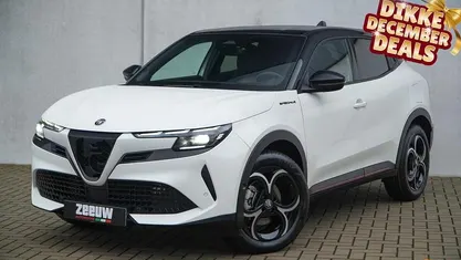 Gebruikt 2025 Alfa Romeo Junior Edizione Speciale SUV | € 39.450 (Eerlijke prijs)