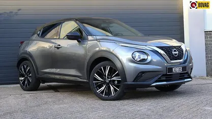 Grijs Gebruikt 2023 Nissan Juke SUV | € 19.450 (Eerlijke prijs)