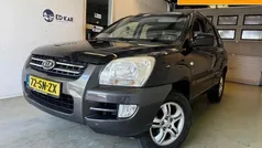 Zwart, metallic lak Gebruikt 2006 Kia Sportage 2 SUV | € 2.995 (Eerlijke prijs)