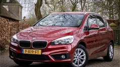 Rood Gebruikt 2014 BMW 218 Executive Stationwagen | € 10.950 (Eerlijke prijs)