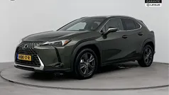 Groen Nieuw 2025 Lexus UX 300h SUV | € 48.945