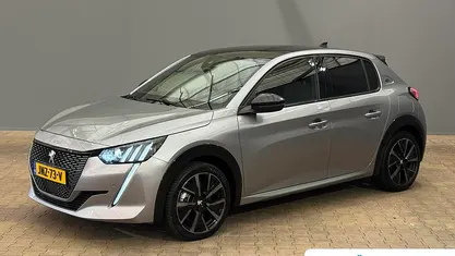 Grijs Gebruikt 2023 Peugeot e-208 GTi Hatchback | € 20.895 (Eerlijke prijs)