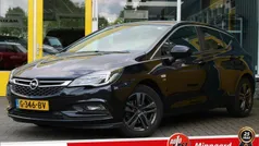 Blauw Gebruikt 2019 Opel Astra Edition Hatchback | € 11.900 (Eerlijke prijs)