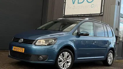 Blauw Occasion 2014 VW Touran Highline MPV | € 7.900 (Eerlijke prijs)