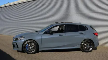 Occasion BMW M135 Executive 306 PK (225 kW) 2021 Grijs (metallic) Hatchback