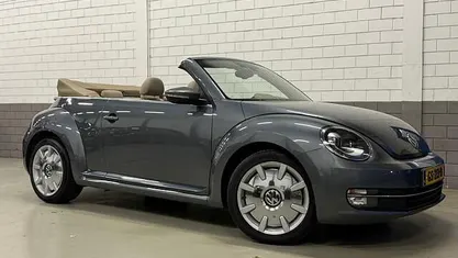 Grijs Occasion 2015 VW Beetle Design Cabriolet | € 17.950 (Eerlijke prijs)