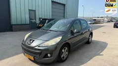 Grijs Gebruikt 2011 Peugeot 207 Hatchback | € 1.600 (Eerlijke prijs)