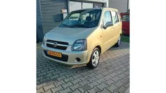 Geel Gebruikt 2004 Opel Agila Enjoy Hatchback | € 1.299 (Eerlijke prijs)