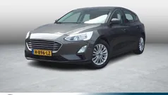 Grijs Gebruikt 2019 Ford Focus Business Edition Hatchback | € 12.295 (Eerlijke prijs)