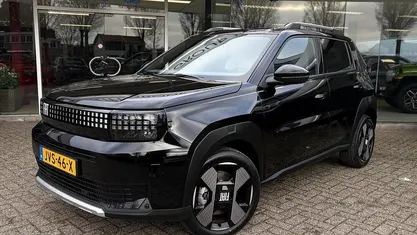 Occasion 2026 Fiat Grande Panda La Prima Hatchback | € 26.900 (Eerlijke prijs)