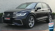 Zwart Gebruikt 2021 VW Tiguan R-line SUV | € 33.500 (Eerlijke prijs)