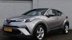 Gebruikt 2017 Toyota C-HR Active SUV | € 17.999 (Eerlijke prijs)