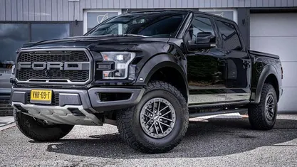 Zwart Gebruikt 2021 Ford F-150 Raptor Pickup | € 57.500 (Eerlijke prijs)