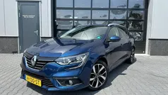 Blauw Gebruikt 2020 Renault Mégane GrandTour Bose Edition Stationwagen | € 15.950 (Eerlijke prijs)