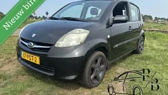 Zwart Gebruikt 2008 Subaru Justy Comfort Hatchback | € 1.699 (Eerlijke prijs)