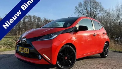 Occasion 2015 Toyota Aygo X-cite Hatchback | € 7.888 (Eerlijke prijs)
