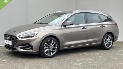 Gebruikt 2022 Hyundai i30 Comfort Stationwagen | € 19.435 (Eerlijke prijs)