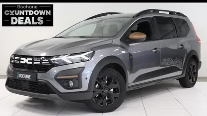 Gebruikt 2024 Dacia Jogger Extreme MPV | € 26.295 (Eerlijke prijs)