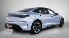 Blauw metallic Gebruikt 2024 BYD Seal Design Sedan | € 37.945 (Eerlijke prijs)