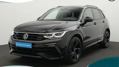 Zwart Gebruikt 2022 VW Tiguan Business SUV | € 37.450 (Eerlijke prijs)