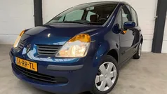 Blauw Gebruikt 2005 Renault Modus Dynamique MPV | € 2.000 (Eerlijke prijs)