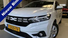 Gebruikt 2023 Dacia Sandero Expression Hatchback | € 14.750 (Goede deal)