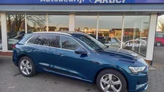 Blauw Gebruikt 2019 Audi e-tron SUV | € 25.950 (Goede deal)