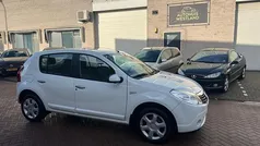 Gebruikt 2011 Dacia Sandero Hatchback | € 2.499 (Eerlijke prijs)