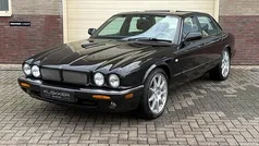 Zwart Gebruikt 1999 Jaguar XJR Supercharged Sedan | € 10.950 (Eerlijke prijs)