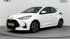 Wit Gebruikt 2021 Toyota Yaris Hybrid Hatchback | € 20.395 (Eerlijke prijs)