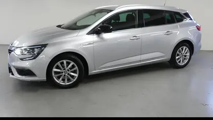 Occasion Renault Mégane GrandTour LIMITED 131 PK (96 kW) 2017 Stationwagen