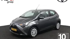 Gebruikt 2021 Toyota Aygo X-play Hatchback | € 12.950 (Eerlijke prijs)