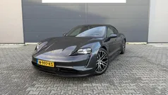 Gebruikt 2021 Porsche Taycan Performance Package Sedan | € 49.800 (Goede deal)