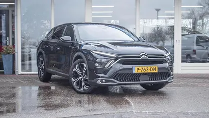 Zwart, metallic lak Occasion 2022 Citroën C5 X Business Class Stationwagen | € 29.950 (Eerlijke prijs)