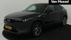 Zwart Gebruikt 2023 Mazda MX30 Makoto SUV | € 20.940 (Eerlijke prijs)