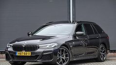 Gebruikt 2024 BMW 530e Shadowline Stationwagen | € 49.950 (Eerlijke prijs)