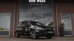 Zwart Gebruikt 2017 BMW 218 Executive Stationwagen | € 17.450 (Eerlijke prijs)
