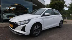 Wit Gebruikt 2024 Hyundai i20 Comfort Hatchback | € 18.450 (Super prijs)