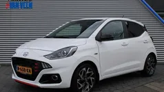Atlas white solid Gebruikt 2021 Hyundai i10 N Line Hatchback | € 16.945 (Eerlijke prijs)