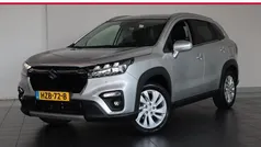 Grijs Gebruikt 2023 Suzuki SX4 S-Cross SUV | € 25.945 (Eerlijke prijs)