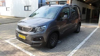 Grijs Gebruikt 2020 Peugeot Rifter Allure MPV | € 18.250 (Super prijs)