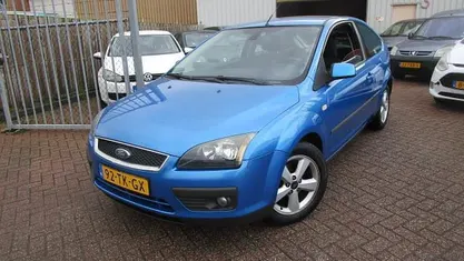 Gebruikt 2006 Ford Focus Futura Hatchback | € 2.150 (Eerlijke prijs)