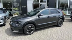 Grijs Gebruikt 2024 Kia e-Niro Advance SUV | € 36.945 (Eerlijke prijs)