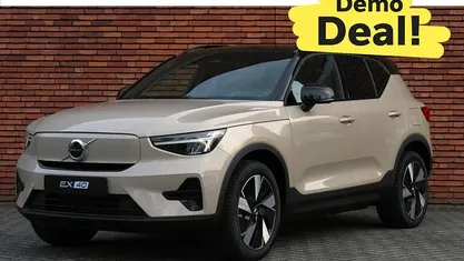 Occasion 2025 Volvo EX40 Plus SUV | € 49.950 (Eerlijke prijs)