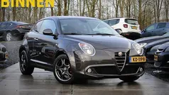 Grijs Gebruikt 2016 Alfa Romeo MiTo Exclusive Hatchback | € 6.390 (Eerlijke prijs)