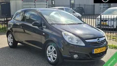 Zwart Gebruikt 2009 Opel Corsa Edition Hatchback | € 2.750 (Goede deal)