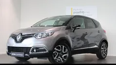 Grijs Gebruikt 2017 Renault Captur Dynamique SUV | € 12.750 (Eerlijke prijs)