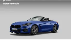 Blauw, metallic lak Gebruikt 2024 BMW Z4 M Sport Cabriolet | € 55.880 (Eerlijke prijs)