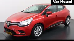 Rood Gebruikt 2017 Renault Clio IV Intens Hatchback | € 12.740 (Eerlijke prijs)