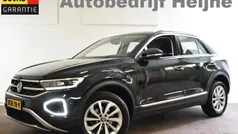 Gebruikt 2024 VW T-Roc Sport SUV | € 33.445 (Eerlijke prijs)